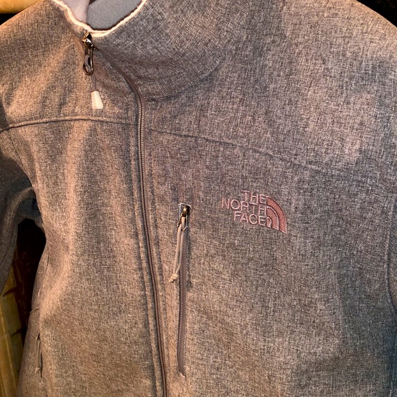 The North Face - Men's Apex Bionic Jacket - !Like New! - Picture 4 of 14